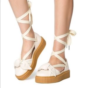 Fenty by Rihanna x puma cream lace up bow sandals sneakers Size 9.5